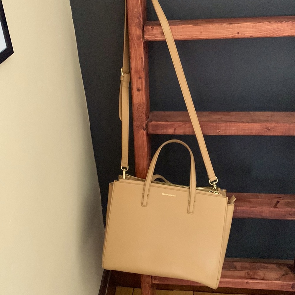 Perfect condition BCBG bag!